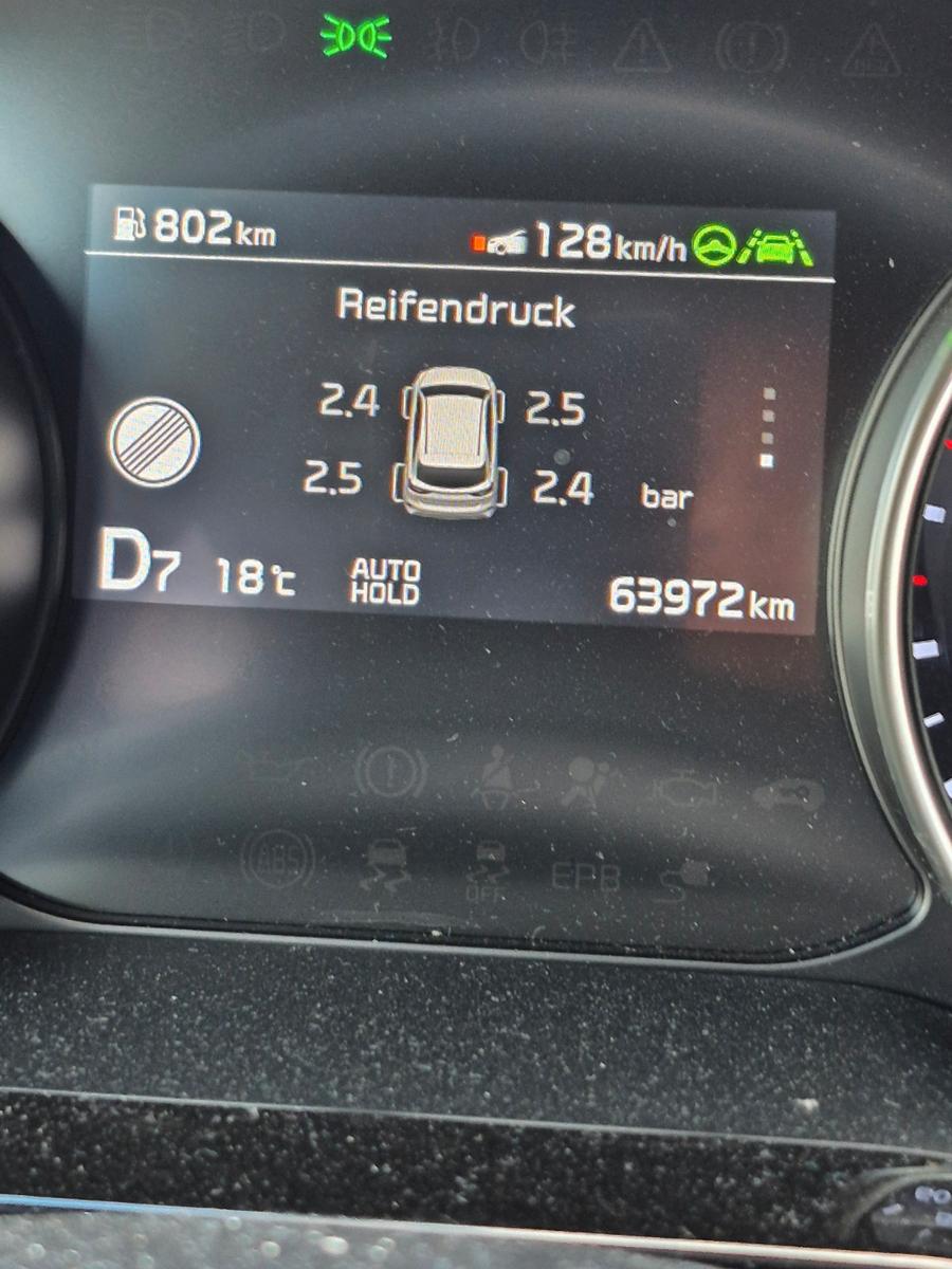 Kia cee'd Sportswagon 1.6 CRDi MHEV 100kW DCT Vi...