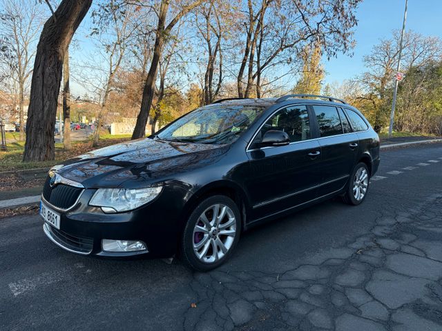 Skoda Superb 2.0 TDI Ambition Combi Ambition