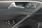Volkswagen e-Golf VII PDC Sitzh Navi Klima Wärmepumpe App - Elektro Vorführfahrzeug gebraucht