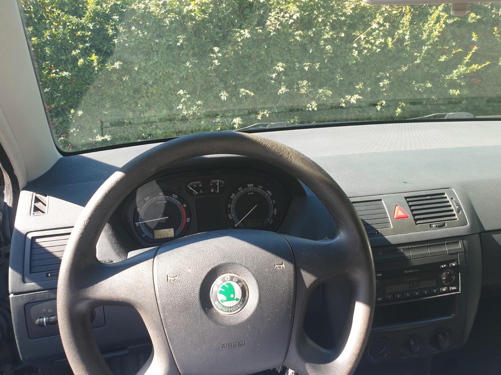 Skoda Fabia 2006 — engine 1.390 cm³, 75 HP (55kW)