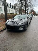 Porsche Panamera 4s (BLACK EDITION) - Porsche Panamera Gebrauchtwagen in München