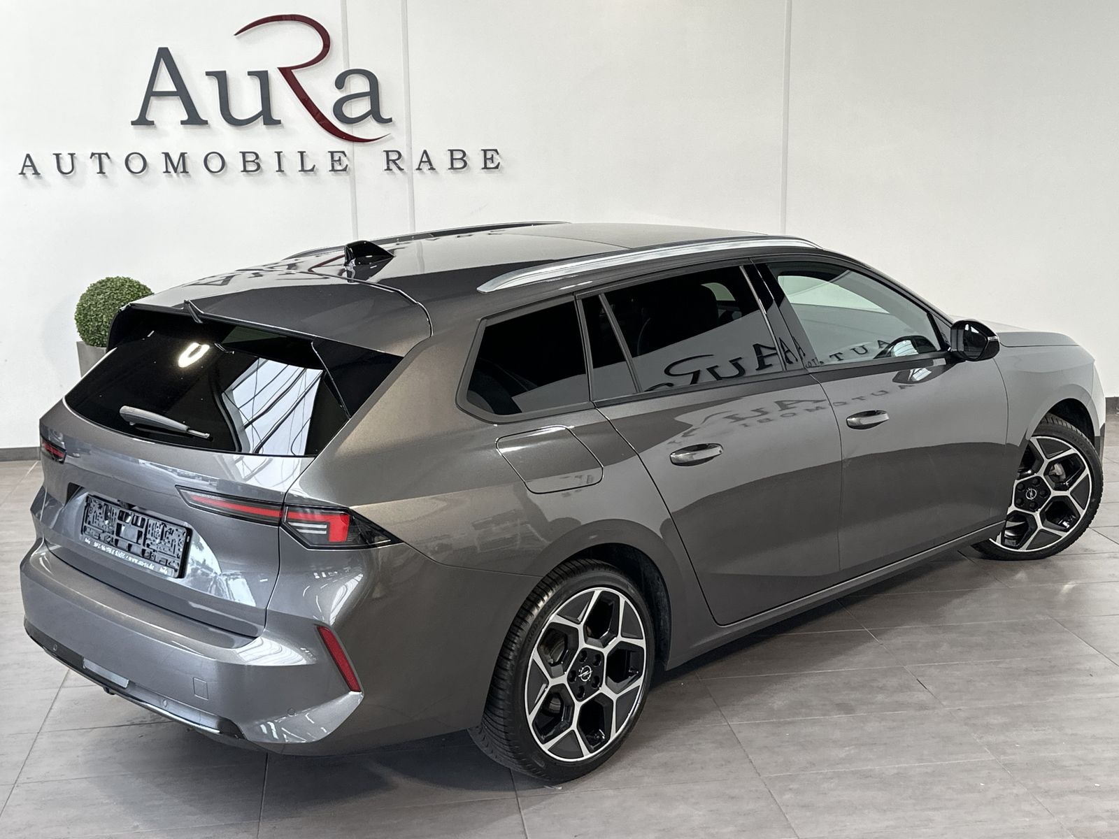 Fahrzeugabbildung Opel Astra SpT 1.5 D Aut. GS NAV+LED+PANO+360°+CARPLA