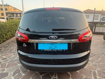 Ford S-Max - 6