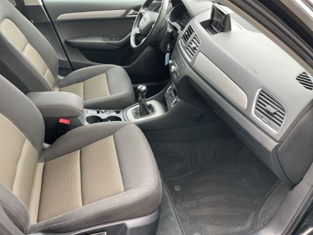 Fahrzeugabbildung Audi Q3 2.0 TDI AHK, Navi, Xenon, Tempomat, Sitzheizu