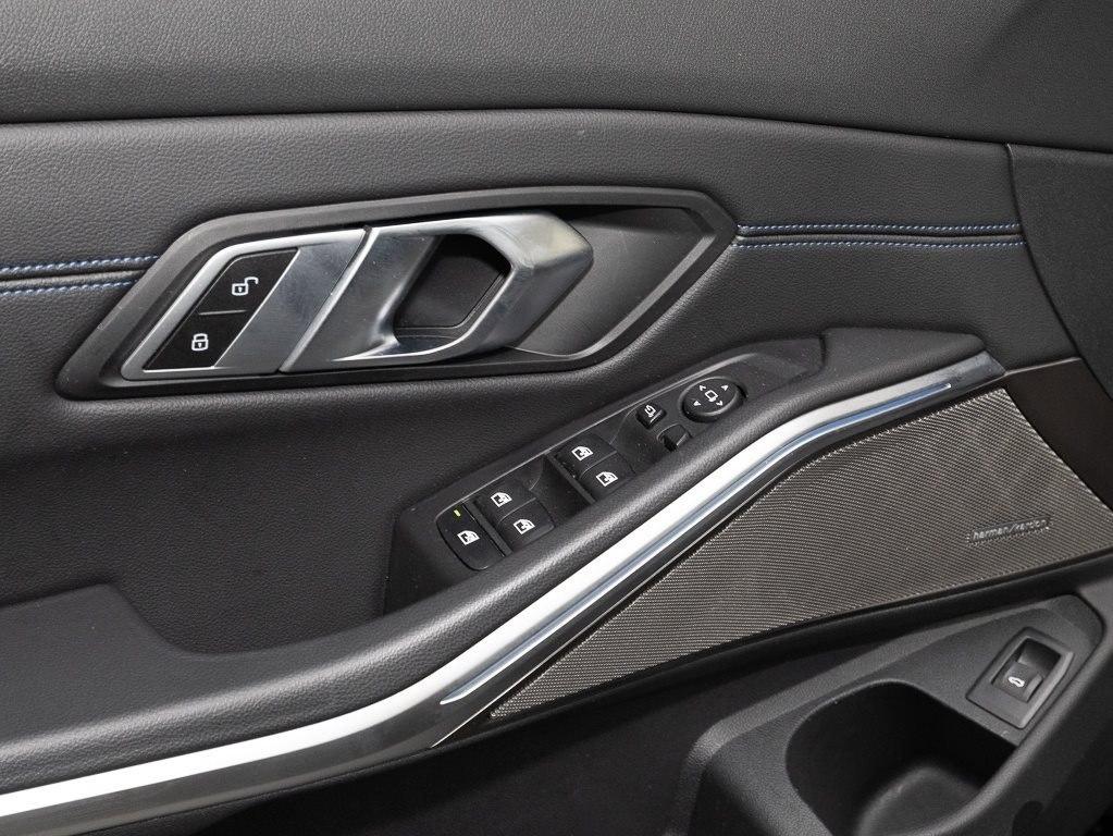 BMW 318 i Touring M Sport HUD PANO RFK NAVI LED DAB, миниатюра 5