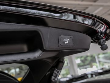 Ford Focus Turnier ST-Line X AGR-Sitz HUD el. Heckkl