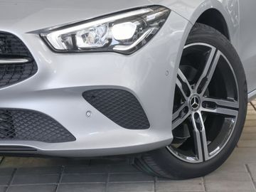 Mercedes CLA 200 Shooting Brake - 6