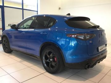 Alfa-Romeo Stelvio - 6