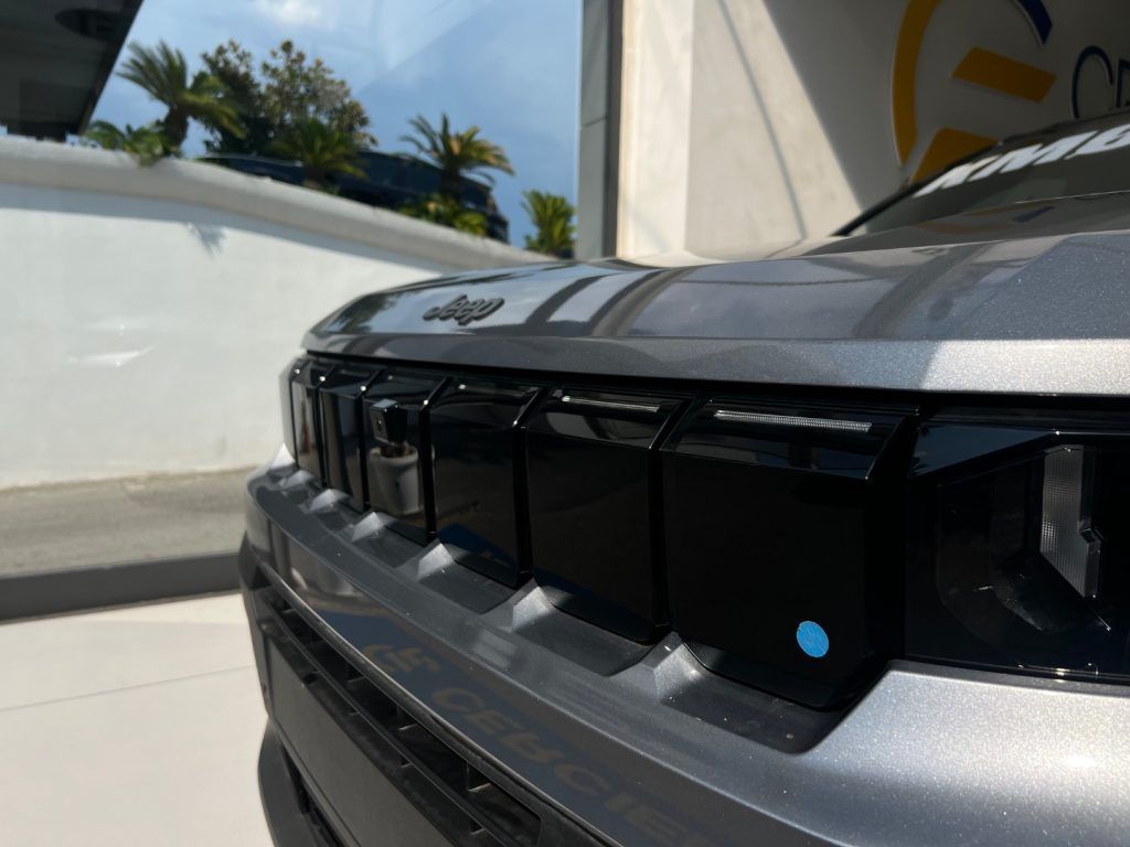 Jeep Compass E-Hybrid 1.2 TurboMHEV106kW First E imagem 2