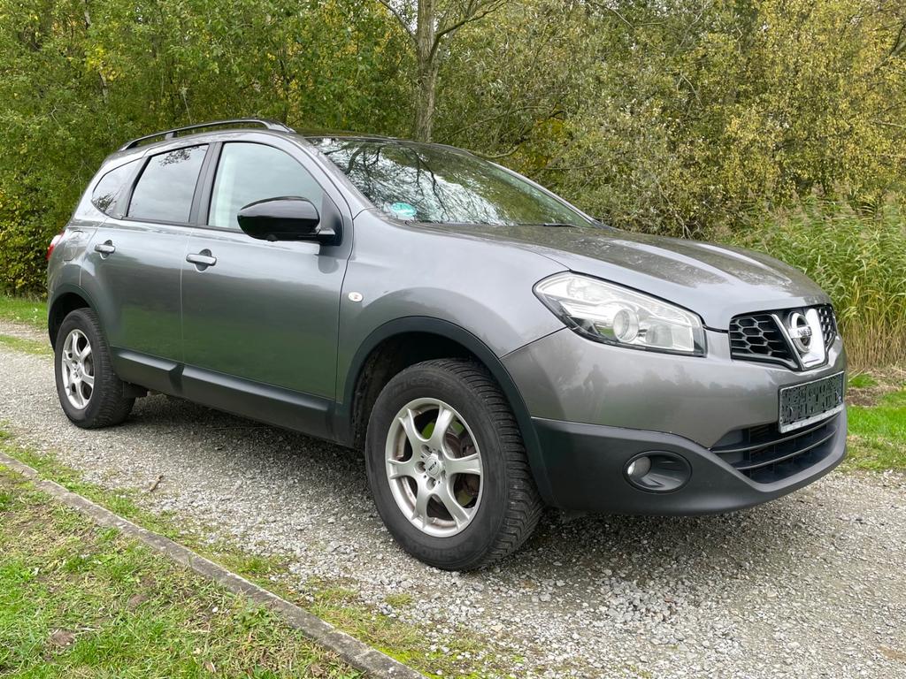 Nissan Qashqai+2