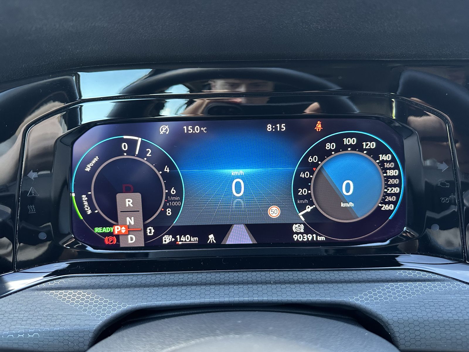 Fahrzeugabbildung Volkswagen Golf VIII GTE eHybrid NAV+LED+HEAD-UP+CARPLAY+VC
