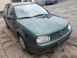 Volkswagen Golf 1.6 Trendline erst 112tkm  ,Klima - Volkswagen Golf: 6er
