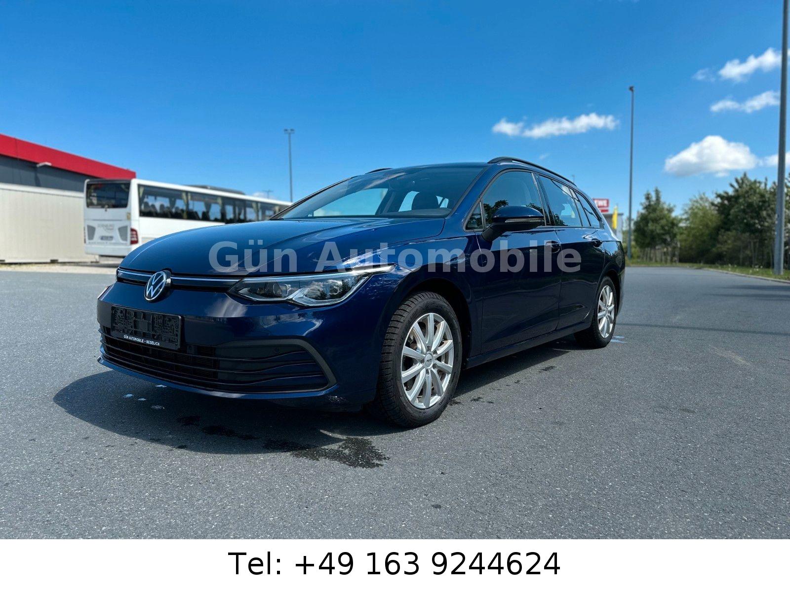 Volkswagen Golf VIII Variant ACC NAVI AHK 1HAND