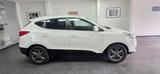 Hyundai ix35 2.0 CRDi Premium 4WD Automatik - Hyundai ix35: Allradantrieb, Automatik, 2.0