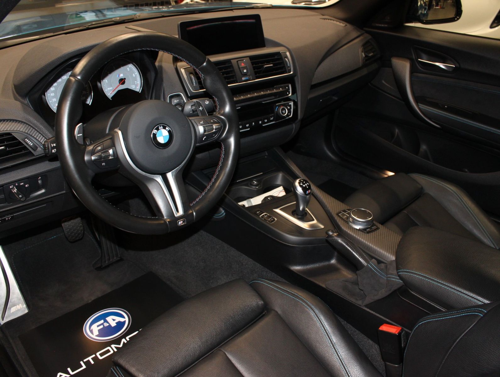 Fahrzeugabbildung BMW M2 Coupé*1.Hand*Kamera*Harman-Kardon