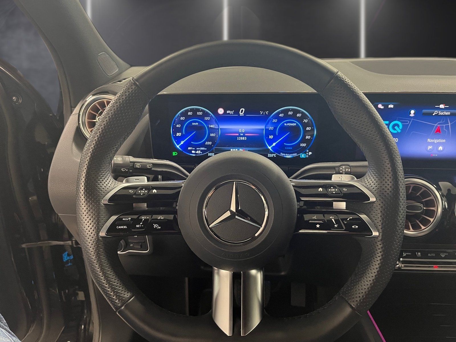 Fahrzeugabbildung Mercedes-Benz EQA 250+ Electric Art*360°*Distronic*Totwink*LED