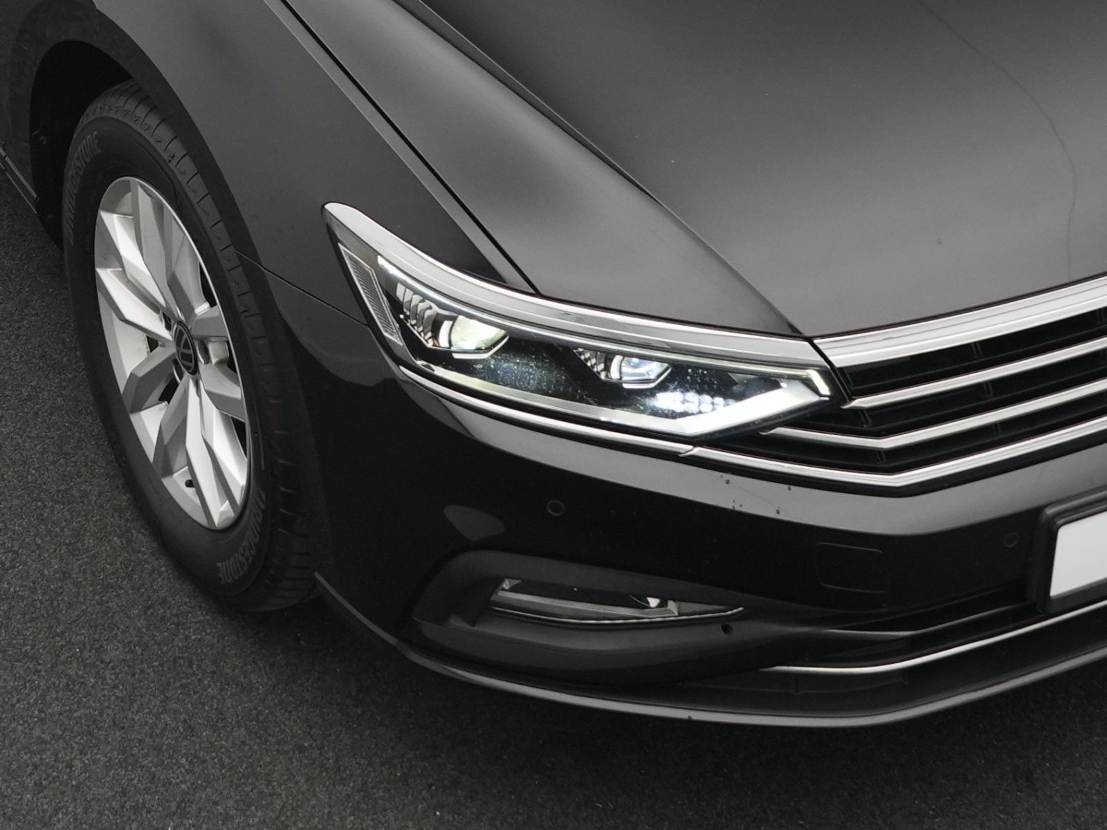 Volkswagen Passat Variant - Bild 17