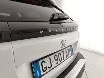 Peugeot 2008 - 10