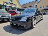 Opel Signum 2.0 Turbo Sport NAVI+LEDER+SITZH. - Opel Signum mit Benzin-Antrieb: Limousine, 2.2