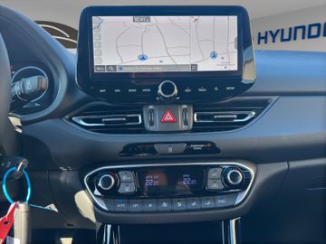 Hyundai i30 1.0 T-GDI ADVANTAGE NAVISITZHZGPDCLED