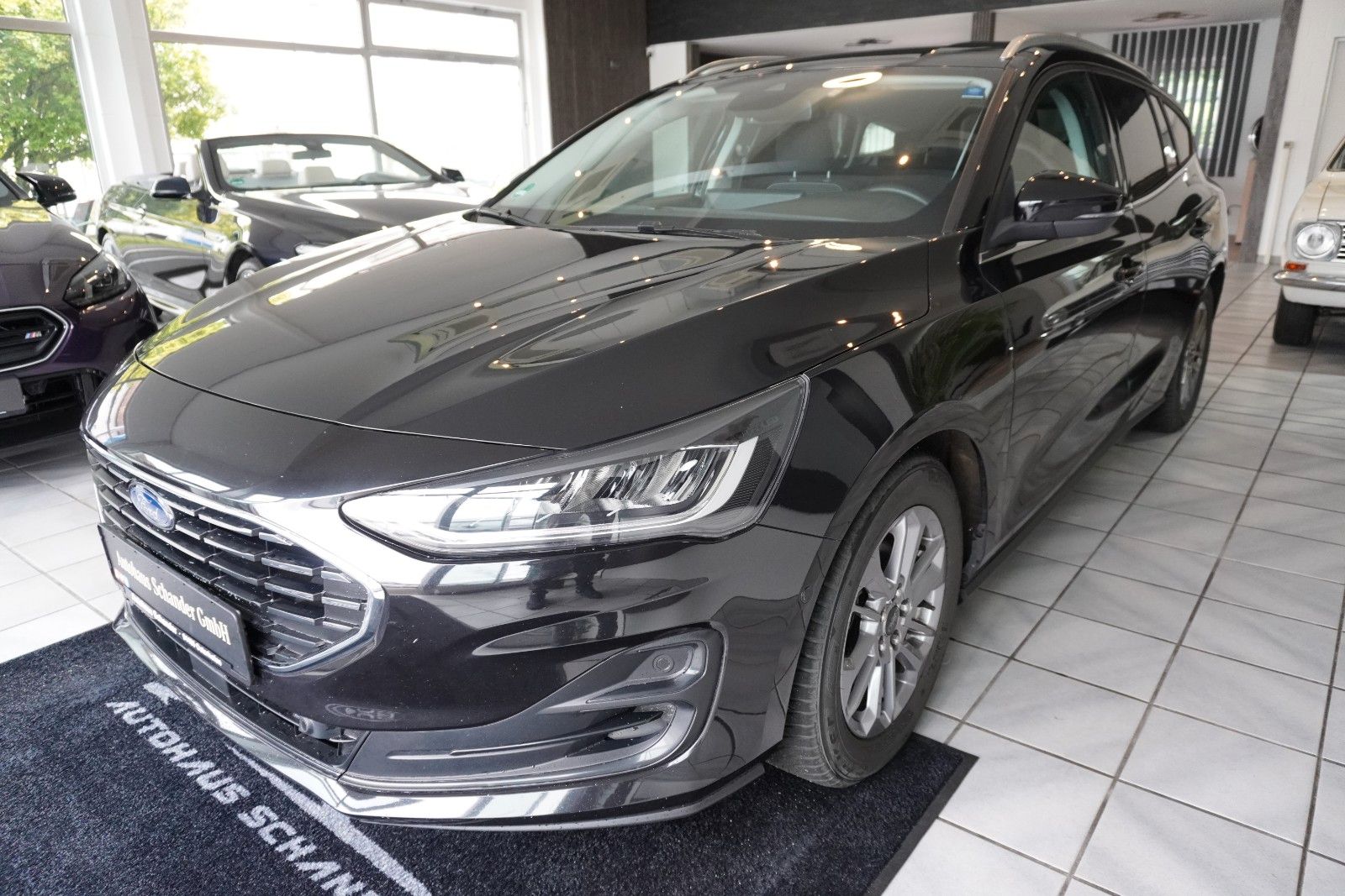 Gebrauchtwagen Ford Focus Focus *Titanium X*LED*RFK*Winterpaket*Virtual* in Osterhofen