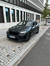 BMW X1 sDrive 18i 150 PS Schalter Schwarz SUV - BMW X1 bis 5.000 Euro