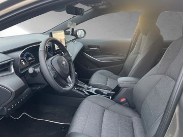 Toyota Corolla TS 1.8 Hybrid Team D *2xPDC*LED*SHZ*NAV*