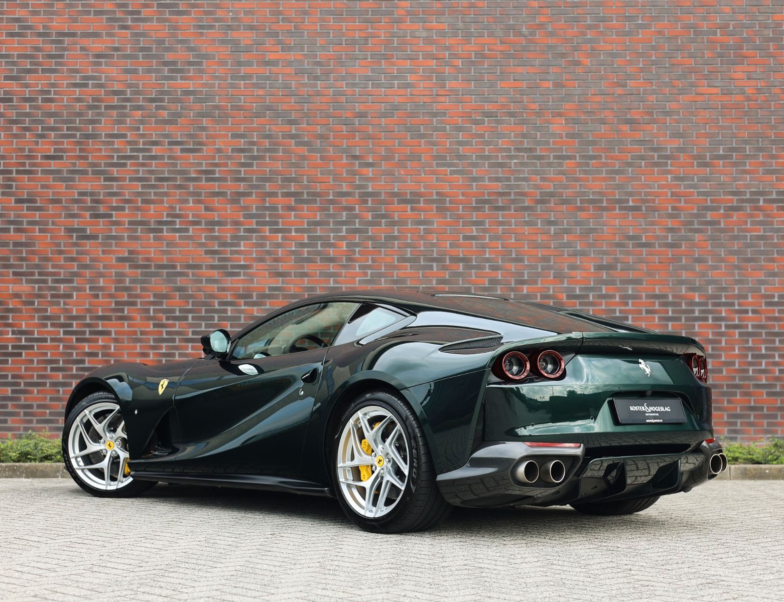 Ferrari 812 Superfast | Power Warranty - Lift - Surround imagem 2