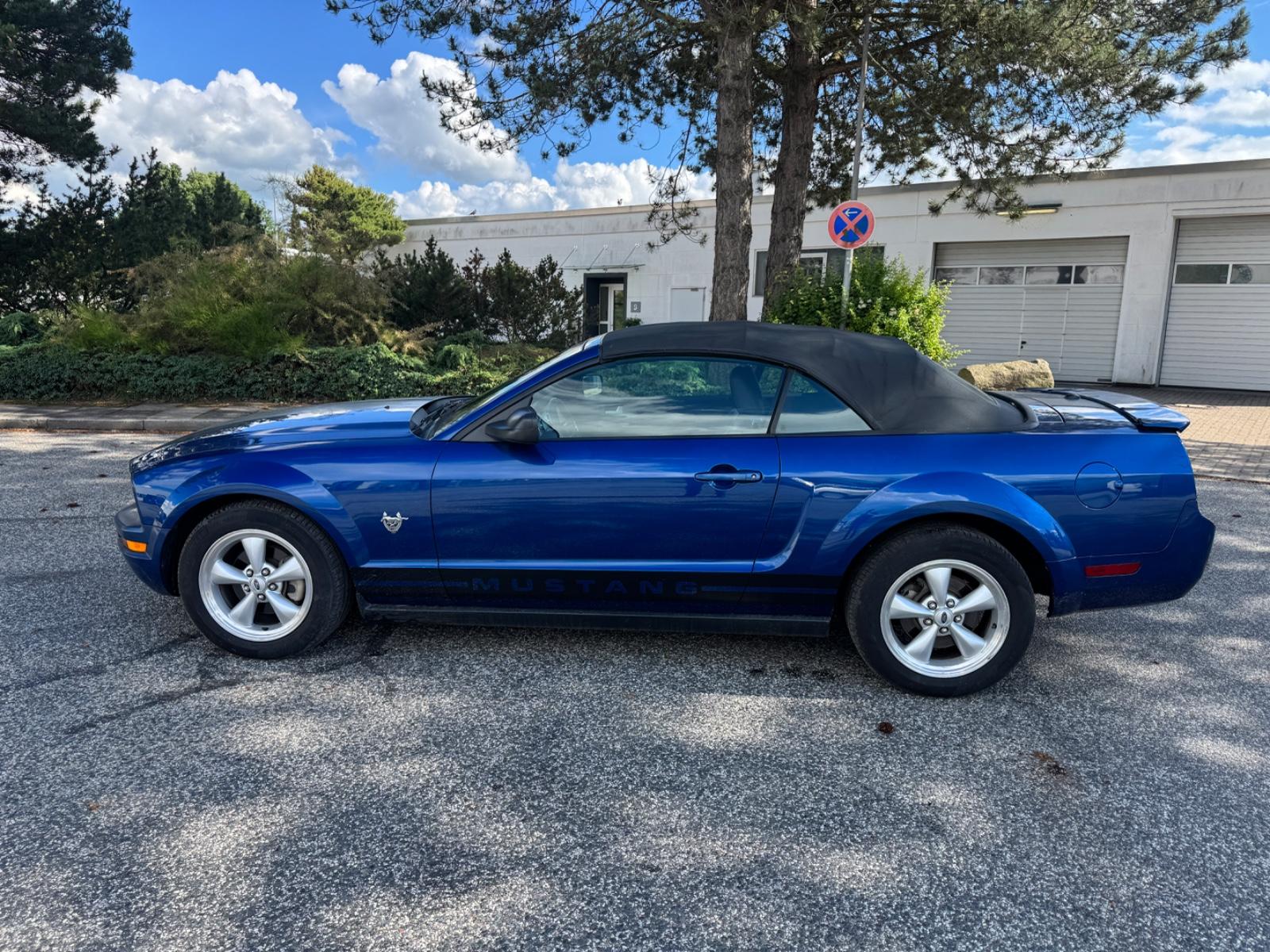 Ford Mustang 4.0**HU&AU 06-28**