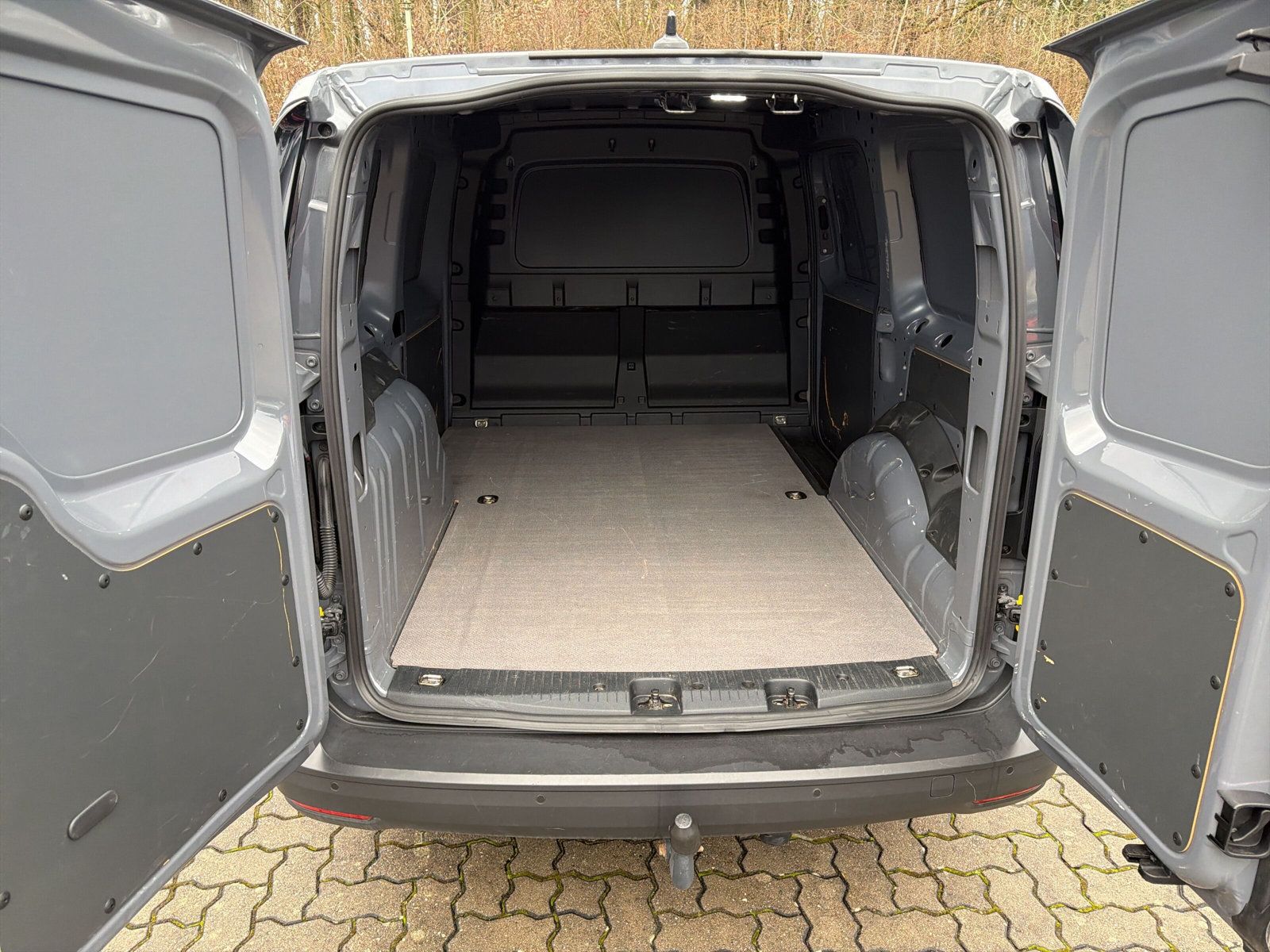 Caddy Cargo Basis Maxi AZV Navi Klima