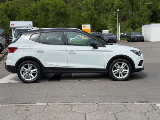 Arona FR1.5I TSI DSG Navi LED SHZ Kessy