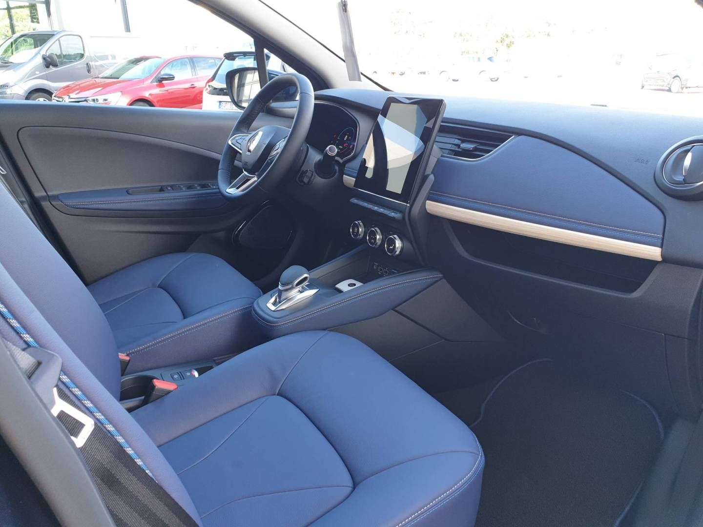 Fahrzeugabbildung Renault ZOE E-Tech 100% el. SONDERMODELL RIVIERA R135 Z.