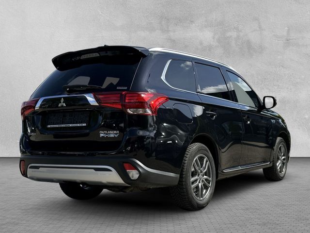 Outlander PHEV Intro Edition 4WD LED Kamera NAVI
