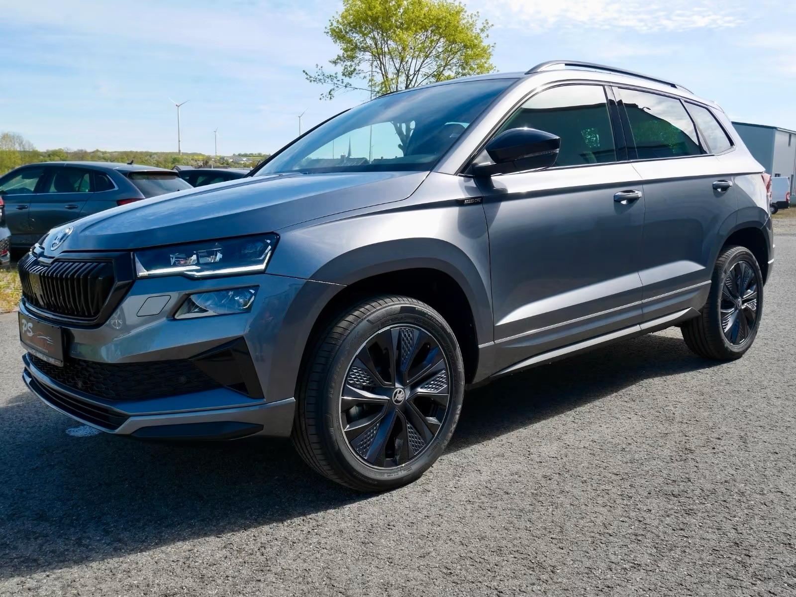 Skoda Karoq 1.5l TSI DSG Sportline+Matrix+5J. Garantie
