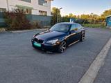 BMW E60 525d Facelift Carbonschwarz - BMW 525: E60
