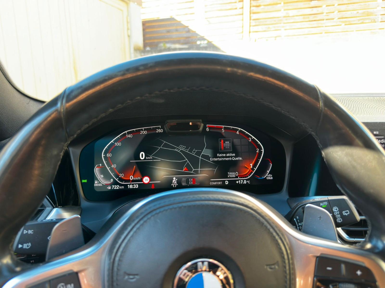 BMW 320d xDrive Touring MSport, TÜVneu, AHK, Standh 