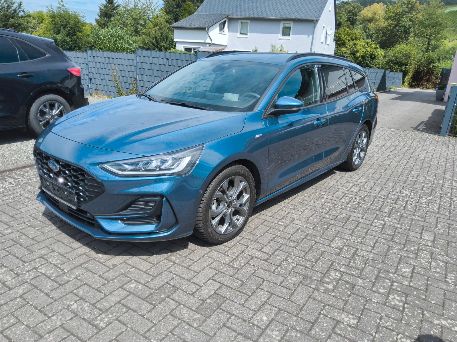 Ford Focus ST Line X Sync 4 Navi,ACC, AHK,Kamera