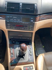 Bild 16 BMW 328 328i Lim. *AT*LEDER*GD*SHZ*KLIMAAUTO*EXPORT*