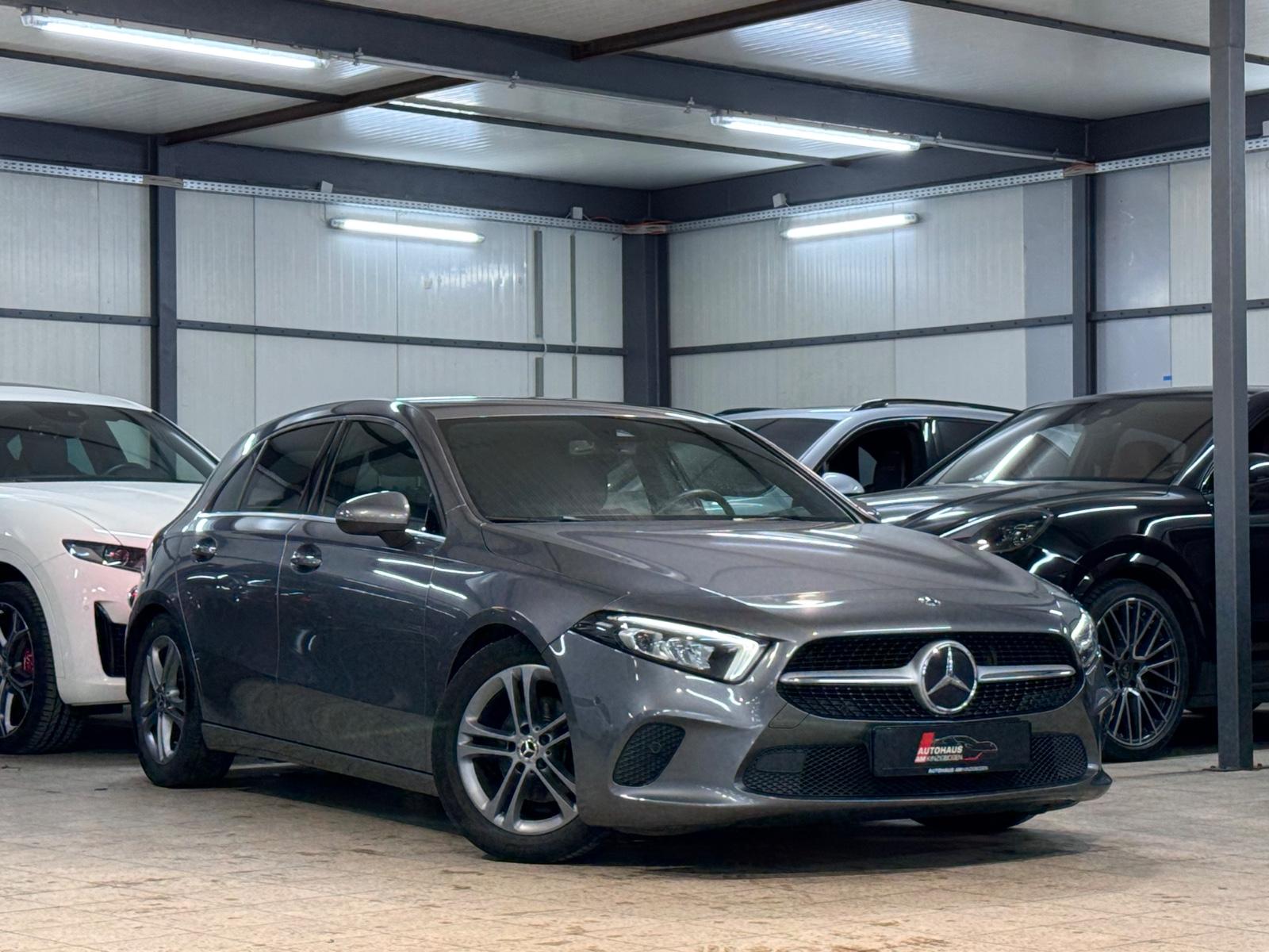 Mercedes-Benz A 180d AHK*SPUR*MBUX*LED*TEMP*TÜV NEU*1.HAND