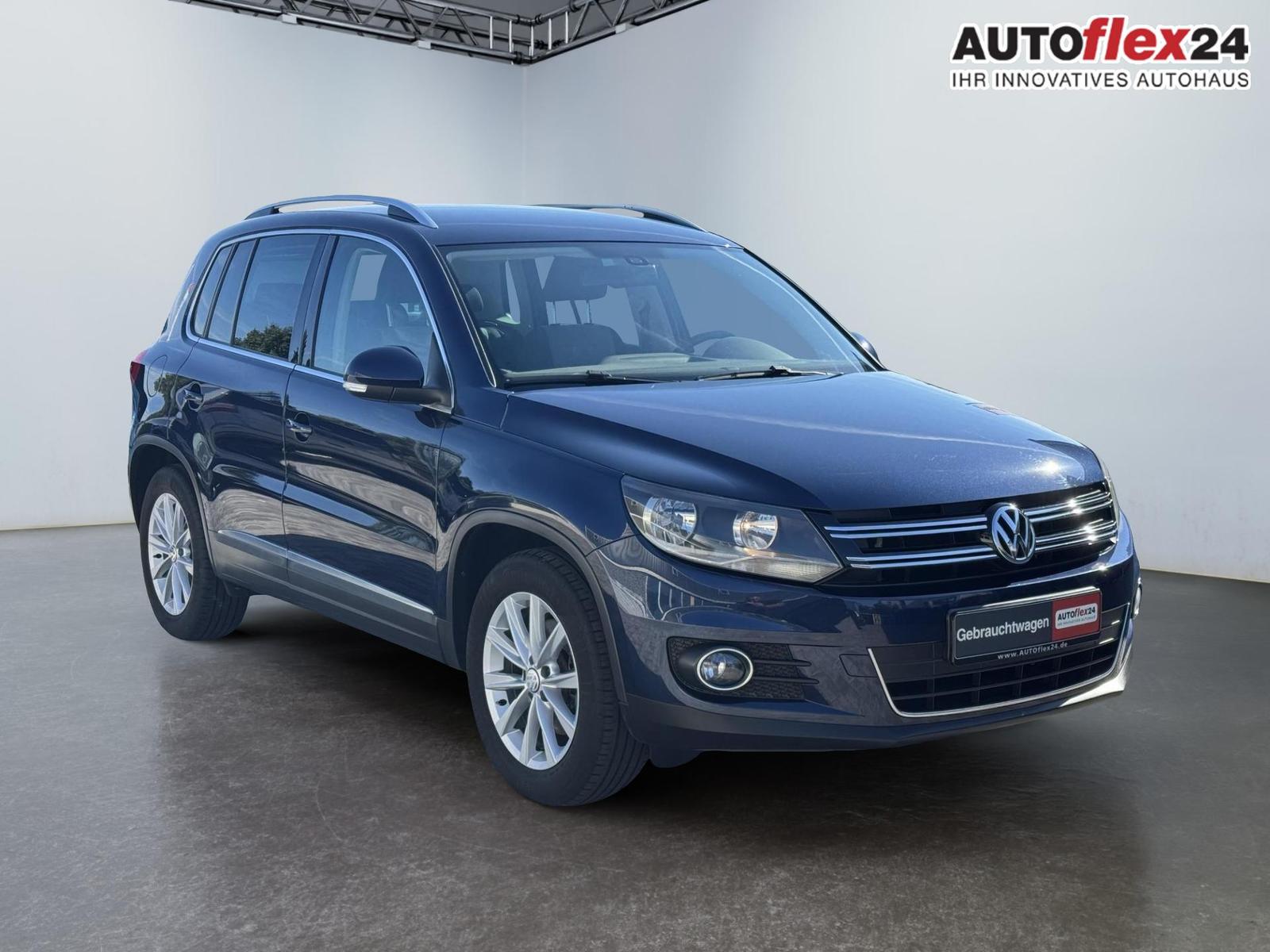 Volkswagen Tiguan 1.4 TSI BMT Sport & Style Anhängerkupp...