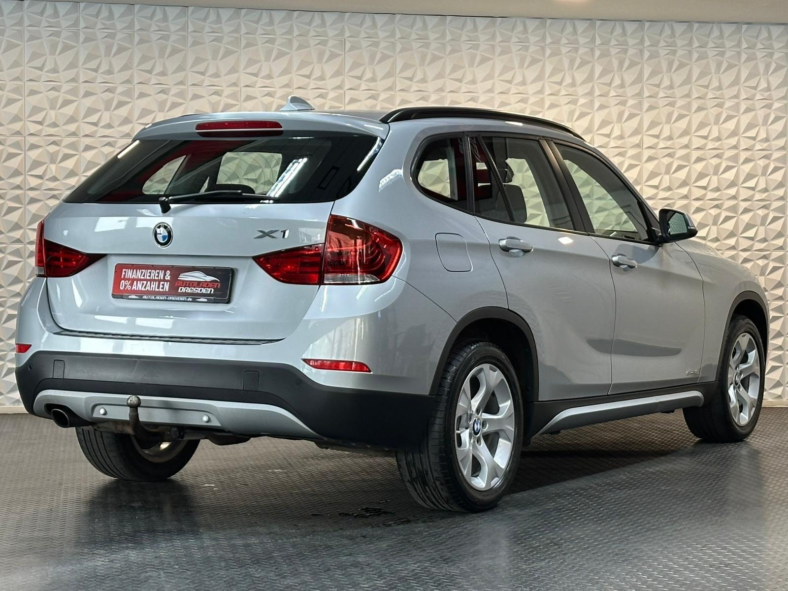 BMW X1 E84 sDrive18i 150 ch • BVA • Bi-Xénon • Sièges chauffants • Attelage