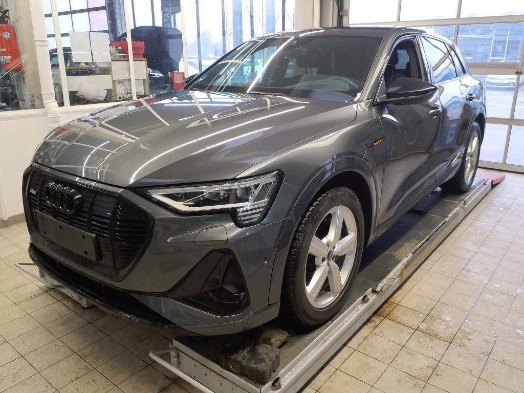 Image of Audi e-tron