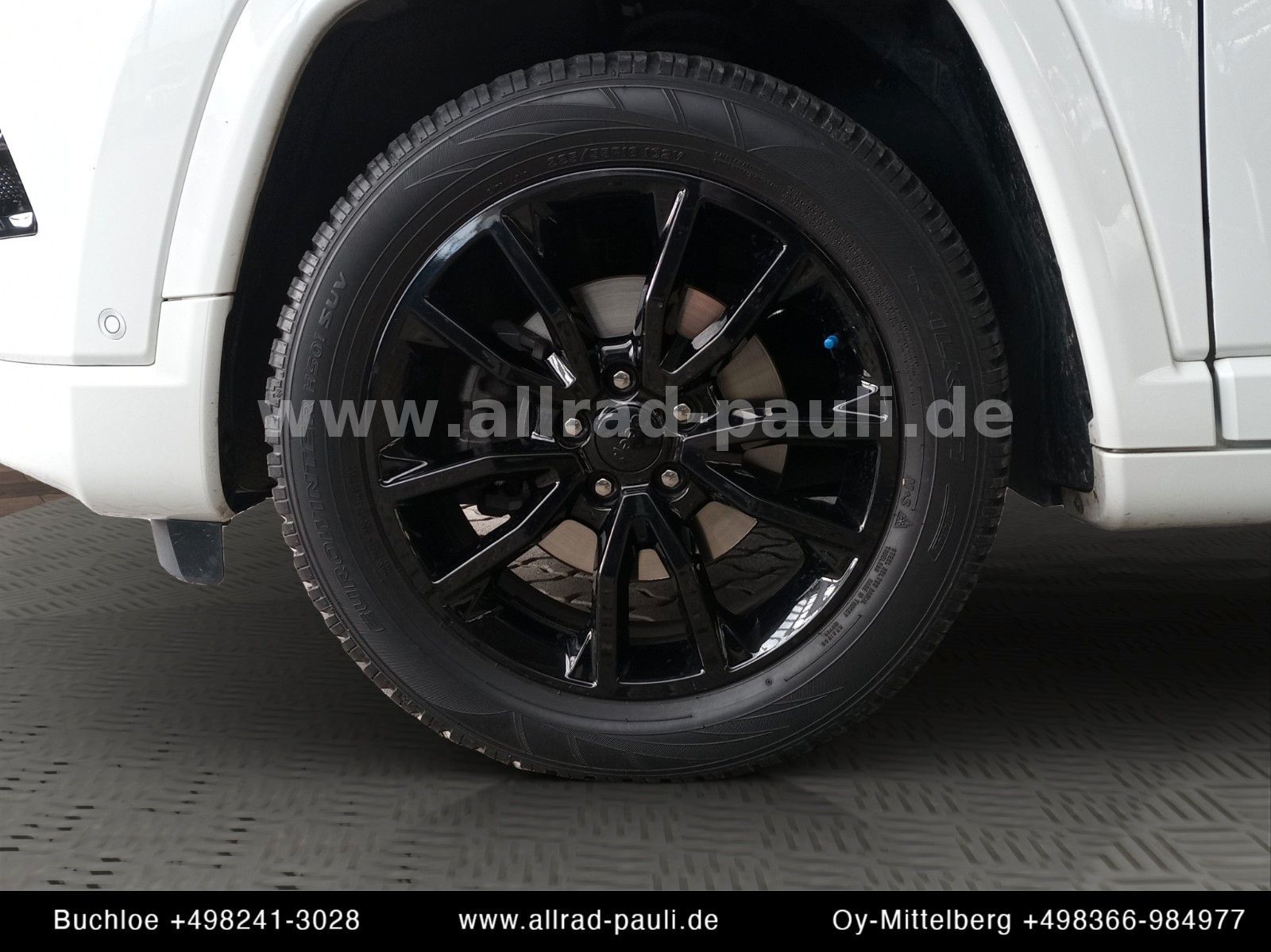 Jeep Compass 1.3 T-GDI S - INFOTAINMENT | 8-fach
