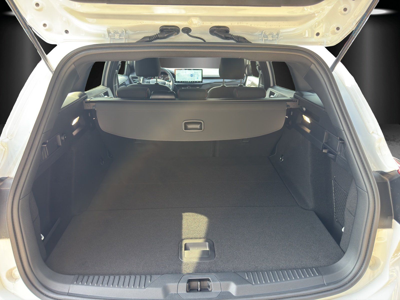 Fahrzeugabbildung Ford Focus Turn. ST-Line Styling Pak. Winter Pak.