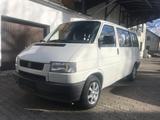 Volkswagen T4 Multivan Camper  - weiße Volkswagen T4 Multivan