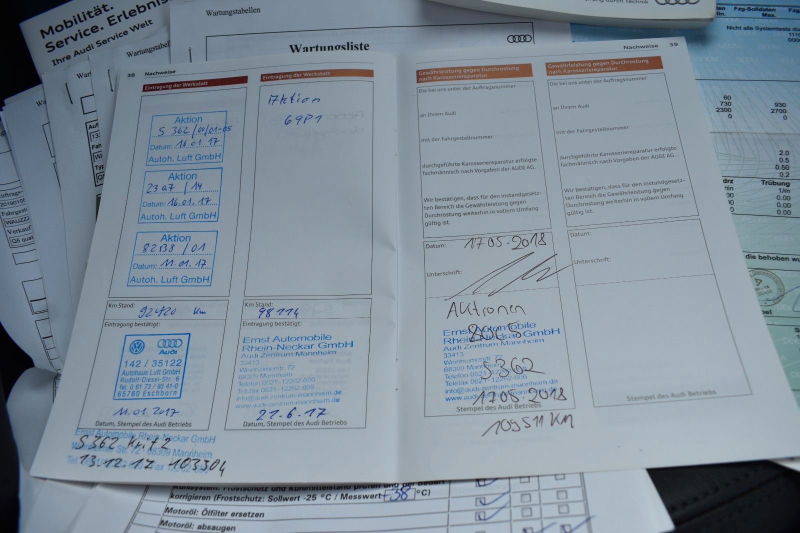 Fahrzeugabbildung Audi Q5 2.0 TDI 130 kW quattro S Line AHK  20*