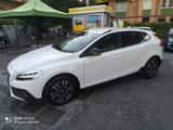 Volvo V40 Cross Country D2 Summum - weiße Volvo V40 Cross Country