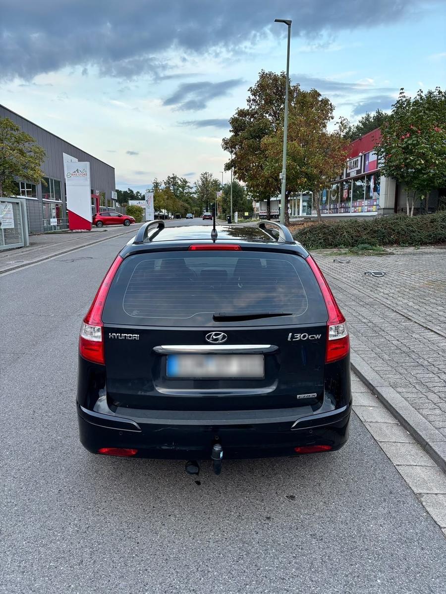 Hyundai i30 2011 — photo 6