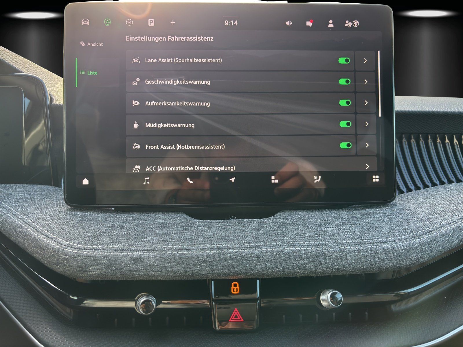 Fahrzeugabbildung SKODA Superb Combi Selection 2,0 TDI 110 kW DSG