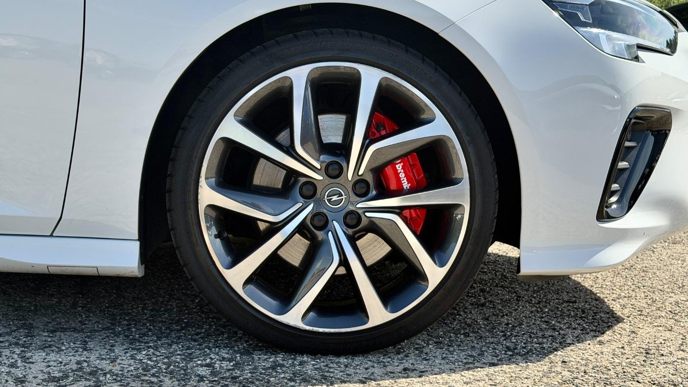 Opel Insignia ST GSi 2.0 inkl. Inspektonspaket BigDea